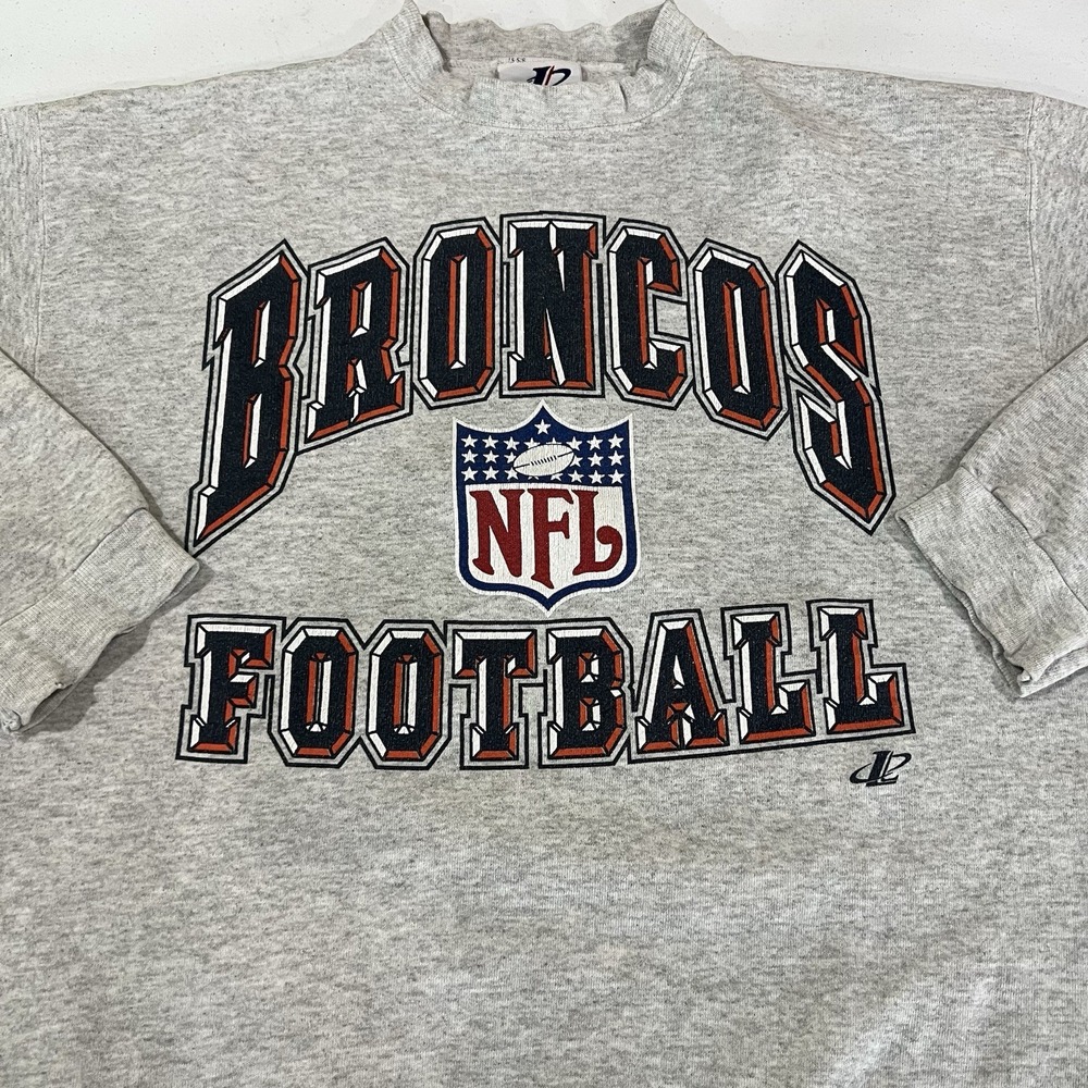 Vintage Denver Broncos Sweatshirt Mens L Blue Logo Athletic Crewneck NFL 90s